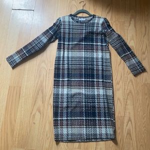 Zara long sleeve fitted dress